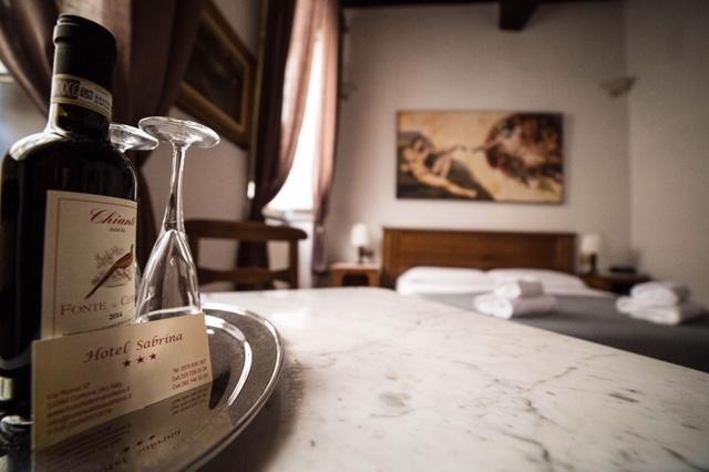 Hotel Sabrina Кортона Екстер'єр фото